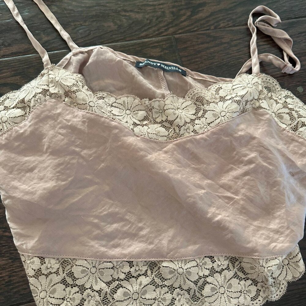 HUGE BRANDY MELVILLE BUNDLE - Picture 4 of 11